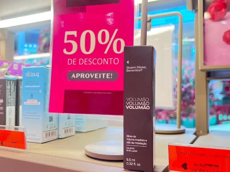 Gloss de volume imediato e 48h de hidratação de R$49,90 por R$31,90. Com 36% de desconto.