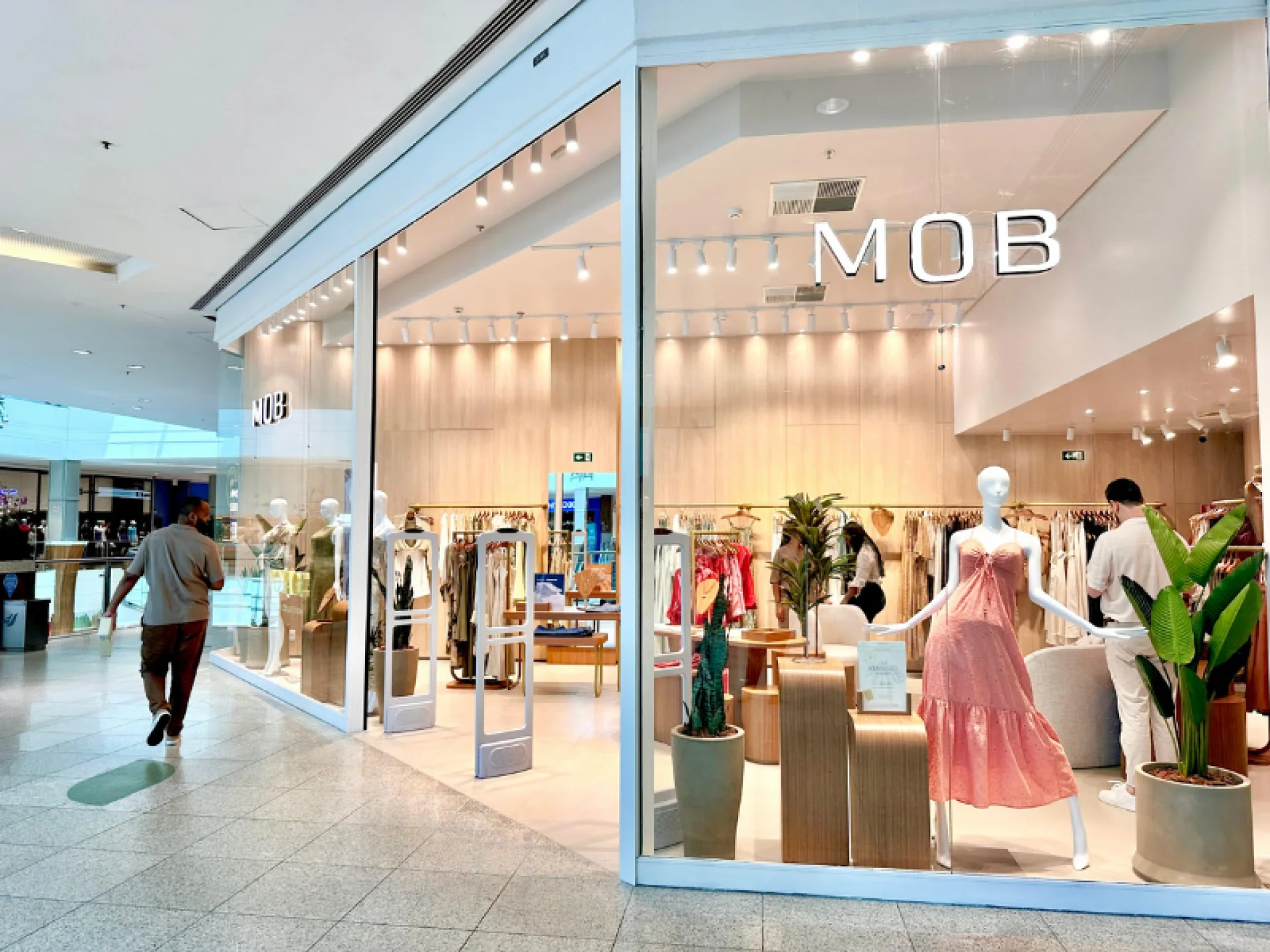 Nova Loja: MOB Nova Loja: MOB