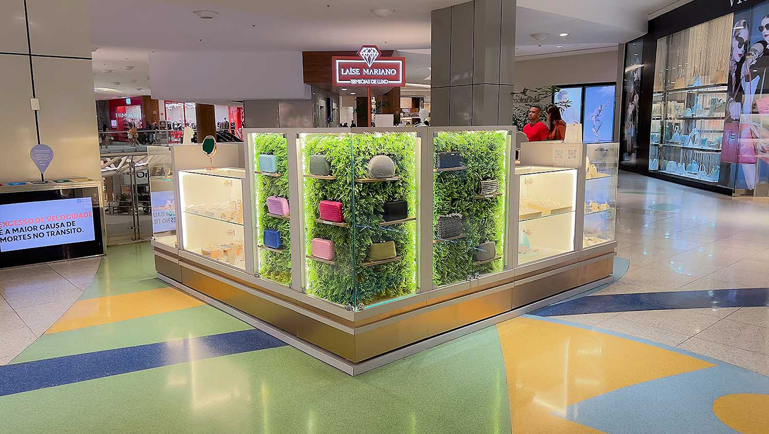 LAISE MARIANO SEMI JOIAS (QUIOSQUE)